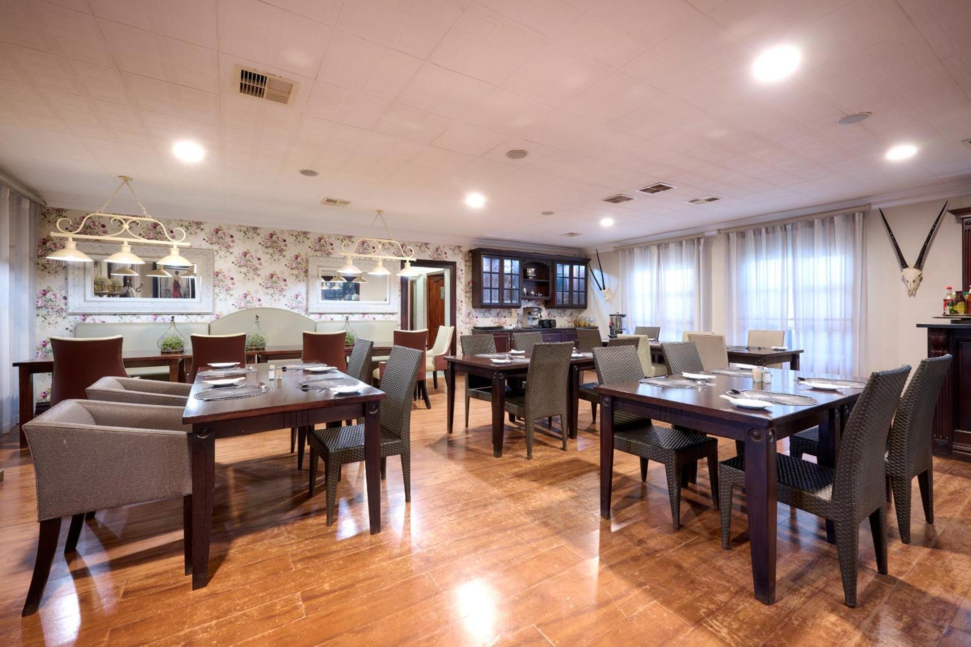 Postmasburg D Olive Rose Boutique Hotel Екстер'єр фото